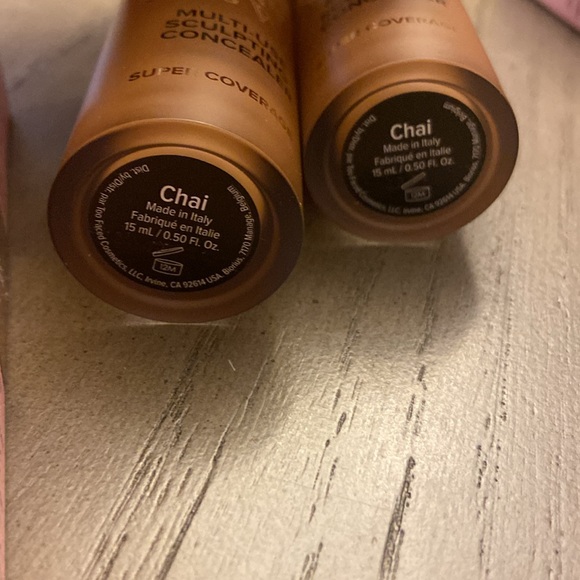 Too Faced Born This Way Super Coverage Multi Use Concealer in Chai - Picture 4 of 8